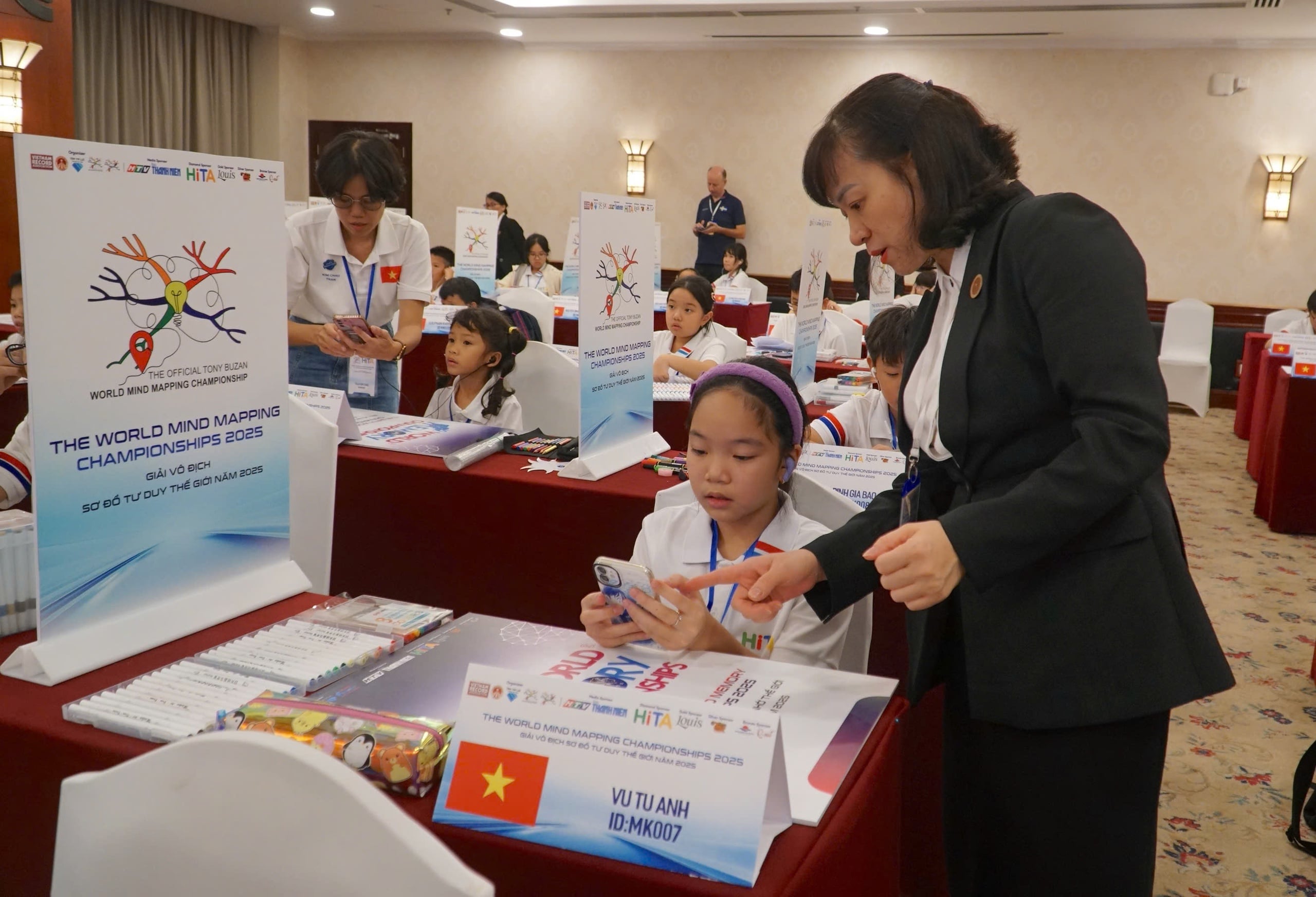 Bên trong 'đấu trường não bộ', giải vô địch siêu trí nhớ 2025 có gì?- Ảnh 12.