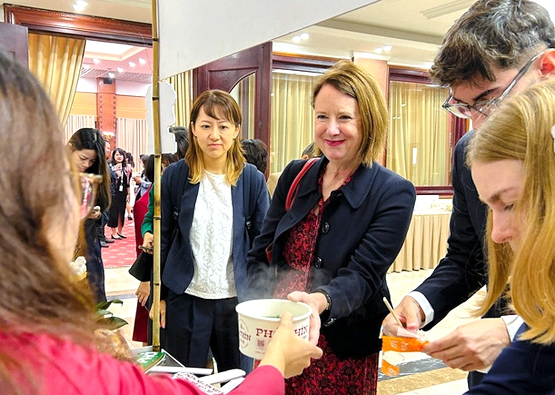 פו מאזורים שונים מתכנס בהו צ'י מין סיטי - תמונה 3. Phở các vùng miền hội tụ ở TP.HCM - Ảnh 3.