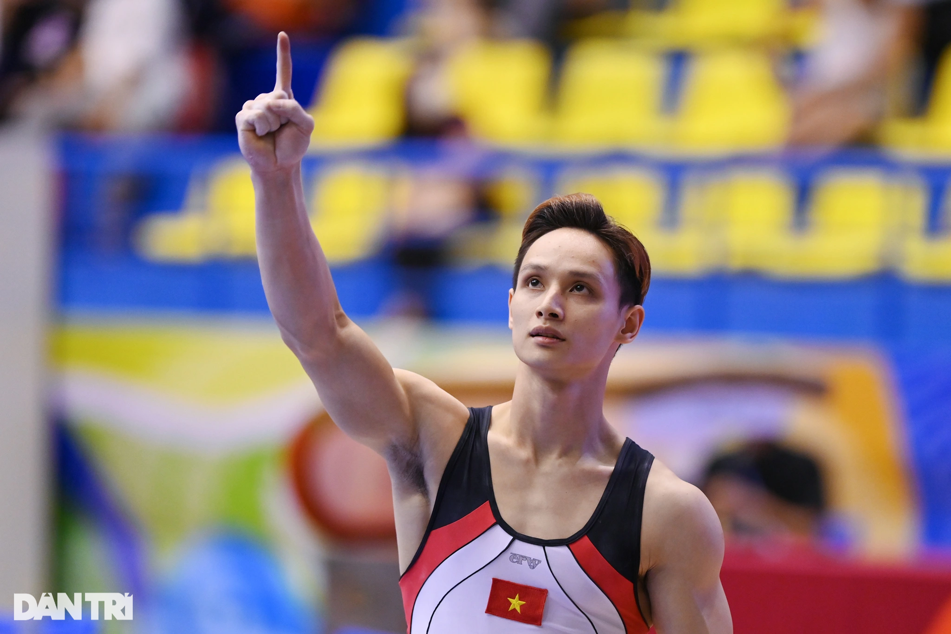 Admire o recorde de 14 medalhas de ouro em 6 Jogos do Sudeste Asiático conquistado pelo príncipe da ginástica Dinh Phuong Thanh - 16