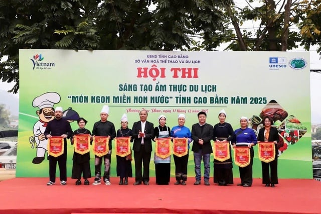 Pratos únicos e deliciosos, especialidades da região montanhosa de Cao Bang - Foto 8. Độc đáo món ngon, đặc sản miền núi Cao Bằng- Ảnh 8.