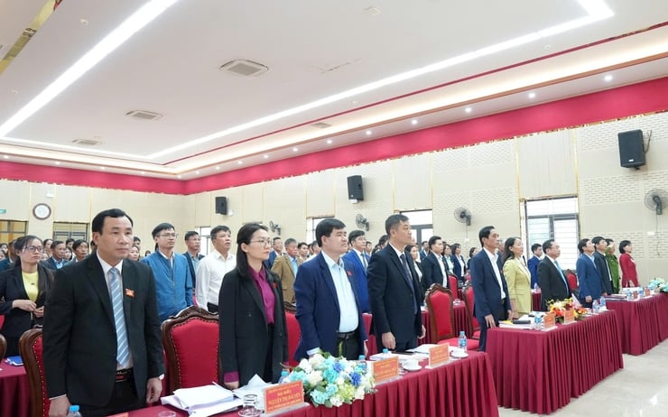 Комуна Ха Банг: Виконано 16/16 соціально-економічних цілей - Фото 2. Xã Hạ Bằng: Hoàn thành 16/16 chỉ tiêu kinh tế - xã hội- Ảnh 2.