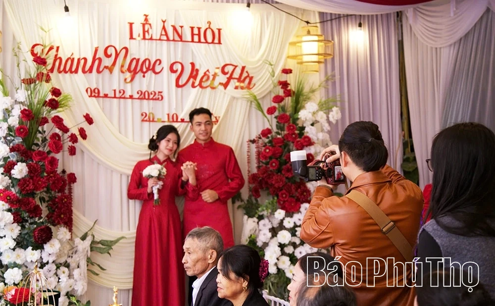 Düğün sezonunda düğün hizmetlerine olan talep oldukça yüksektir.