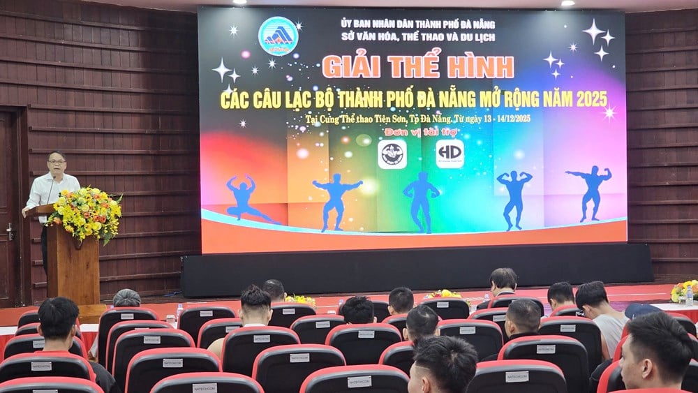 Ceremonia de deschidere a Campionatului Open de Culturism al orașului Da Nang 2025 - Fotografia 1