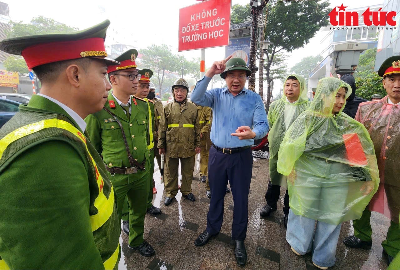 ចំណងជើងរូបថត