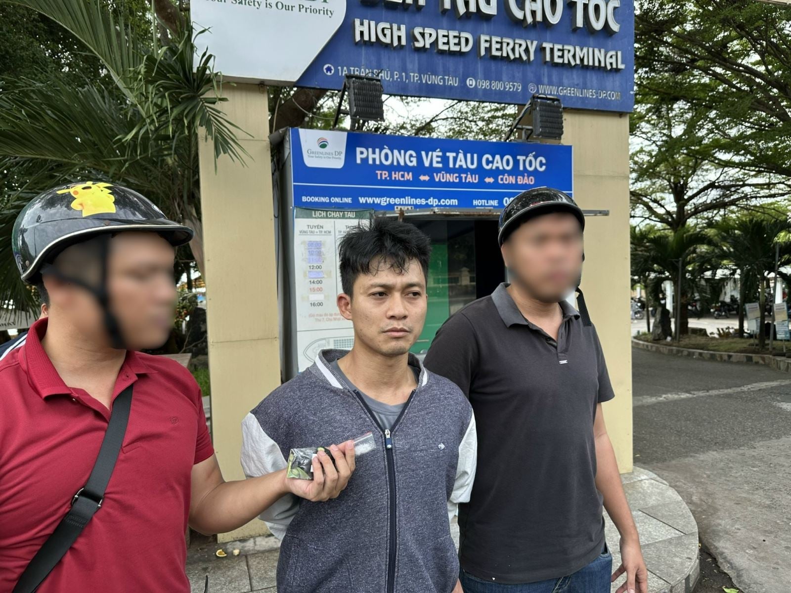 כיתוב לתמונה