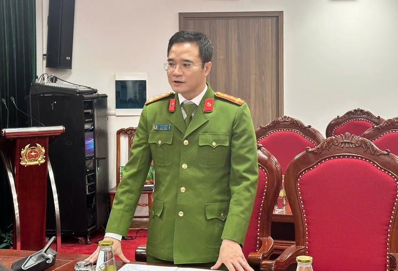 „Quang Trung hadjárat”: A rendőri erők eltökéltek a tervezettnél korábban történő befejezés mellett – 2. kép. 'Chiến dịch Quang Trung': Lực lượng công an quyết tâm hoàn thành trước tiến độ- Ảnh 2.