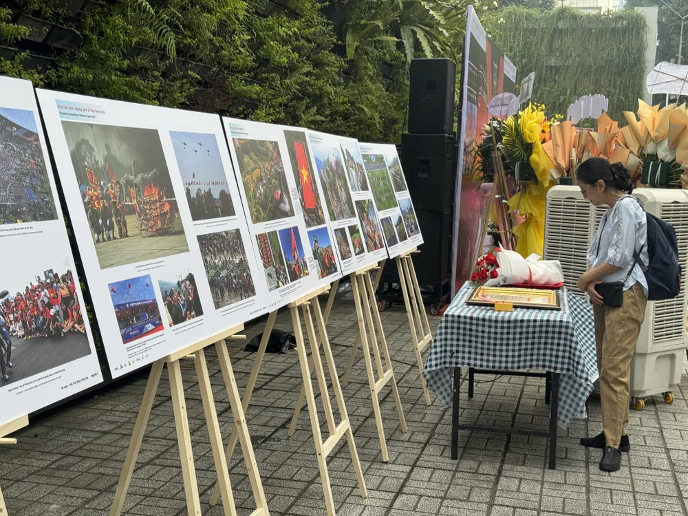 Some photos were displayed at the event. .JPG