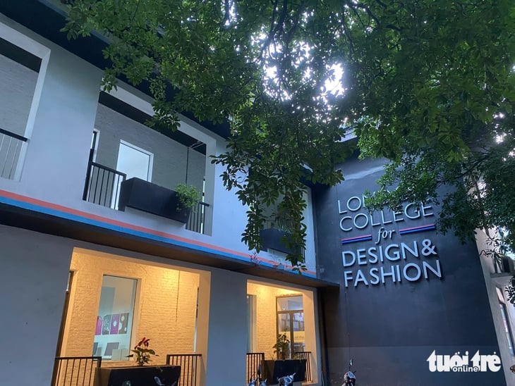 Thiết kế và Thời trang London - Ảnh 2.