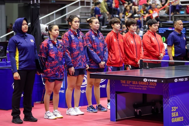 Vietnamese table tennis team unable to spring a surprise against defending champions Thailand and Singapore - Photo 1. Bóng bàn Việt Nam không thể gây bất ngờ trước đương kim vô địch Thái Lan, Singapore- Ảnh 1.