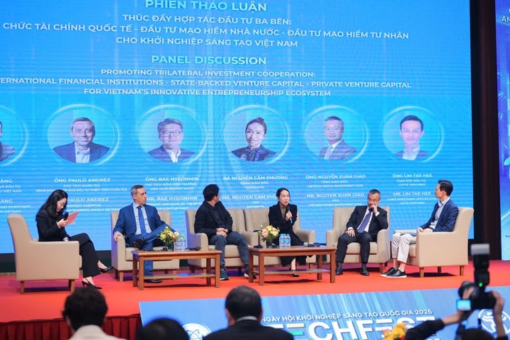 Le gouvernement soutient directement les jeunes entreprises innovantes par le biais de fonds de capital-risque - Photo 4. Nhà nước trực tiếp đồng hành cùng khởi nghiệp sáng tạo thông qua Quỹ đầu tư mạo hiểm- Ảnh 4.