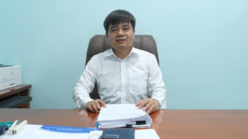 Sayın Nguyen Van Hoi - Sanayi ve Ticarette Stratejik Araştırma ve Politika Enstitüsü Direktörü. Fotoğraf: Le An