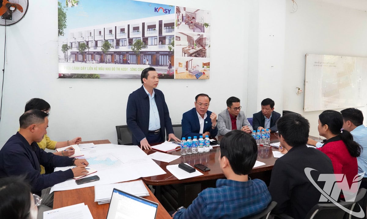 Das Finanzministerium leitete ein Treffen mit relevanten Ministerien, Behörden und lokalen Institutionen, um über den Fortschritt des Projekts „Song Cong Urban Area“ zu beraten.