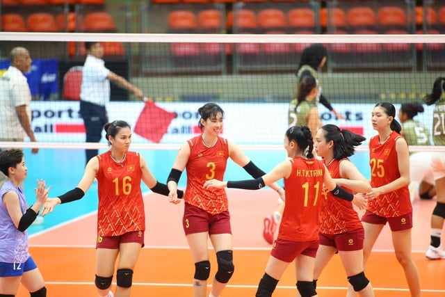 Nejnovější program semifinále ženského volejbalu SEA Games 33: Thanh Thúy je nezastavitelná - Foto 2. Lịch thi đấu bán kết bóng chuyền nữ SEA Games 33 mới nhất: Khó cản Thanh Thúy- Ảnh 2.