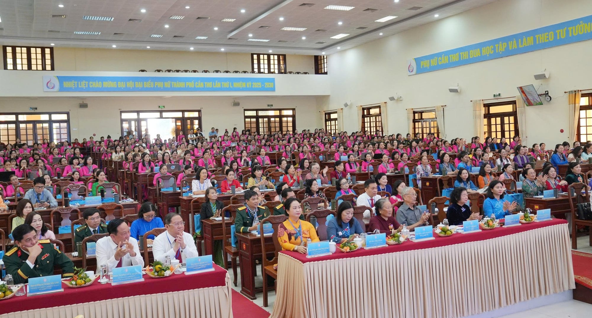 Chủ tịch Hội LHPN Việt Nam Nguyễn Thị Tuyến dự Đại hội đại biểu Phụ nữ TP Cần Thơ - Ảnh 6.