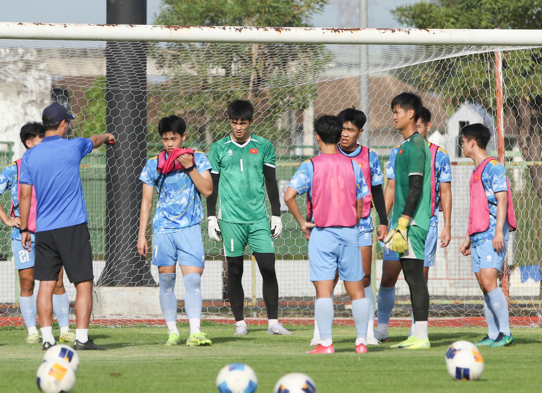 ក្រុម U22 វៀតណាម ៩.jpg