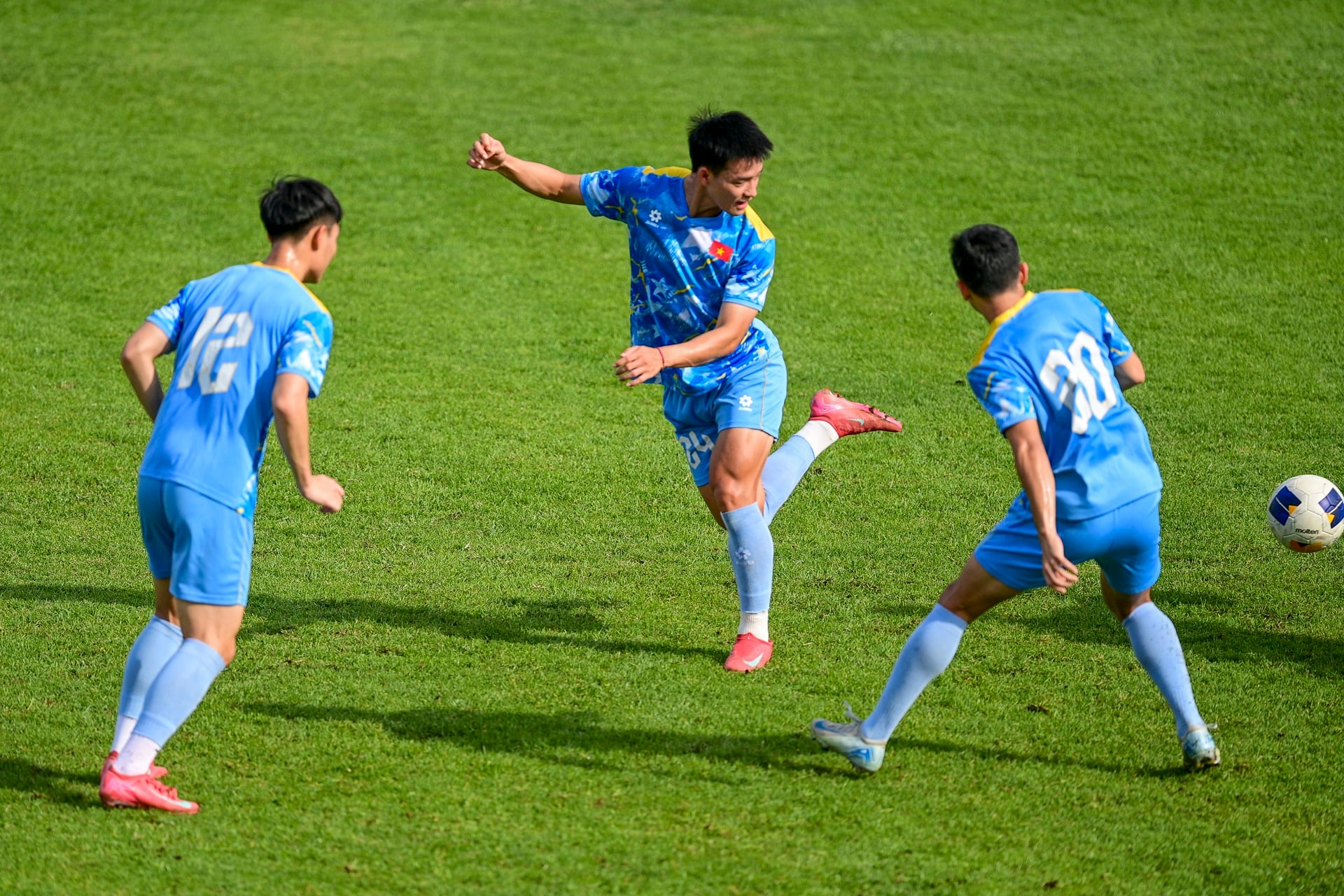 បាល់ទាត់បុរស SEA Games (រូបថតទី 2) bong da nam Sea games anh 2