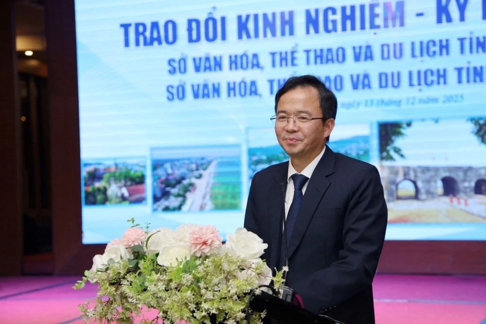 Podepsání dohody o spolupráci v oblasti kultury, sportu a cestovního ruchu mezi Thanh Hoa a Lam Dong.