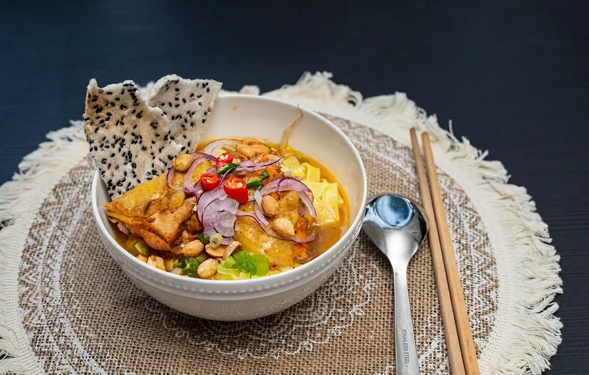 Вьетнамские блюда из лапши входят в сотню лучших блюд мира по 18 видам. Việt Nam có tới 18 món sợi nằm trong top 100 món ăn ngon nhất thế giới