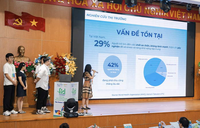 Món pizza “lạ” từ sầu riêng - Ảnh 1.