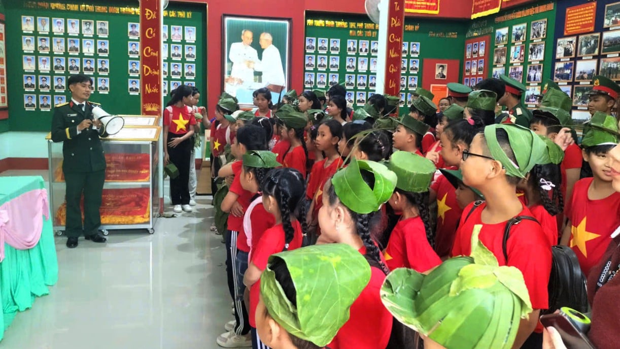 យុវជនជិត ១៥០ នាក់មកពីសង្កាត់តូចូវ បានទទួលបទពិសោធន៍