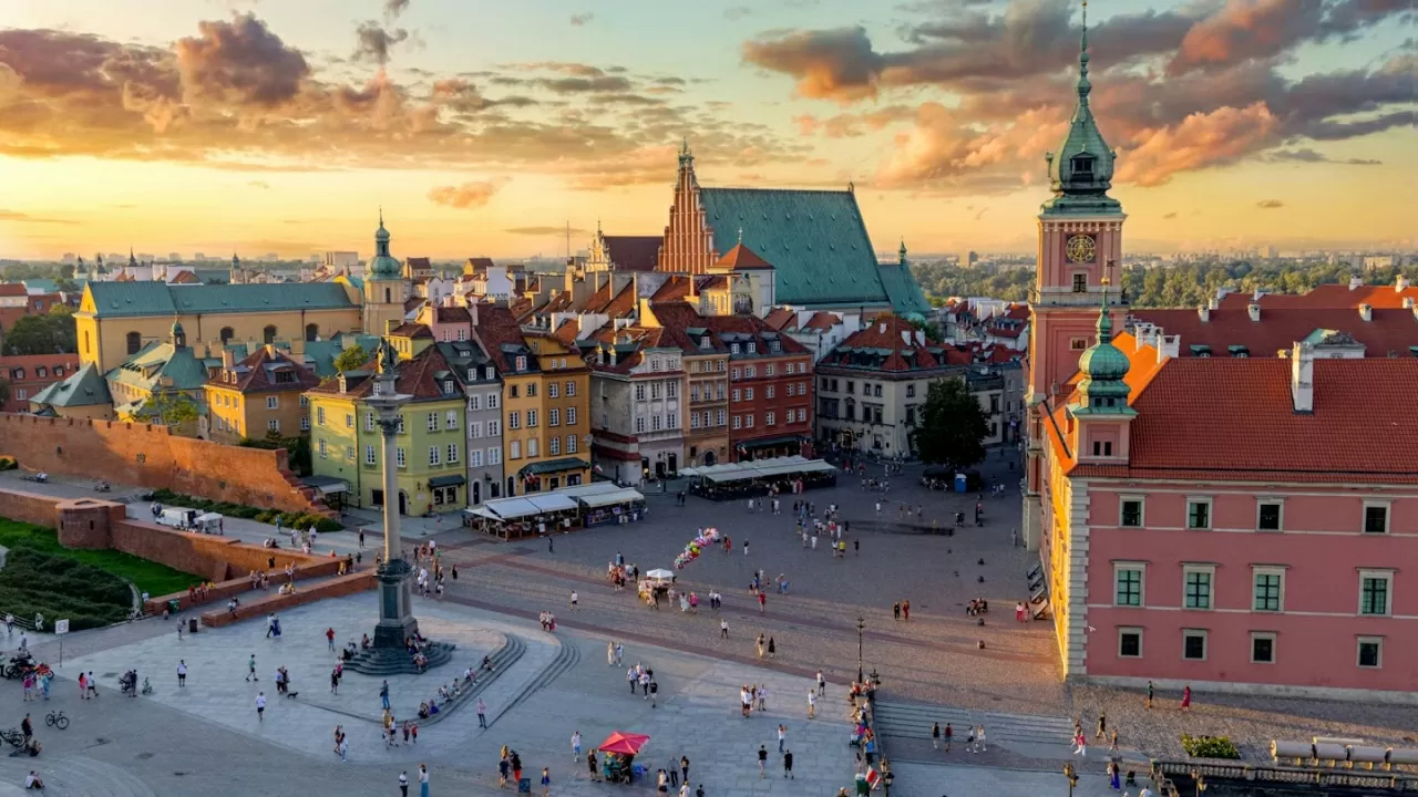 13 destinasi paling menarik untuk perjalanan ke Poland. 13 địa điểm hút hồn nhất cho chuyến hành trình tới Ba Lan