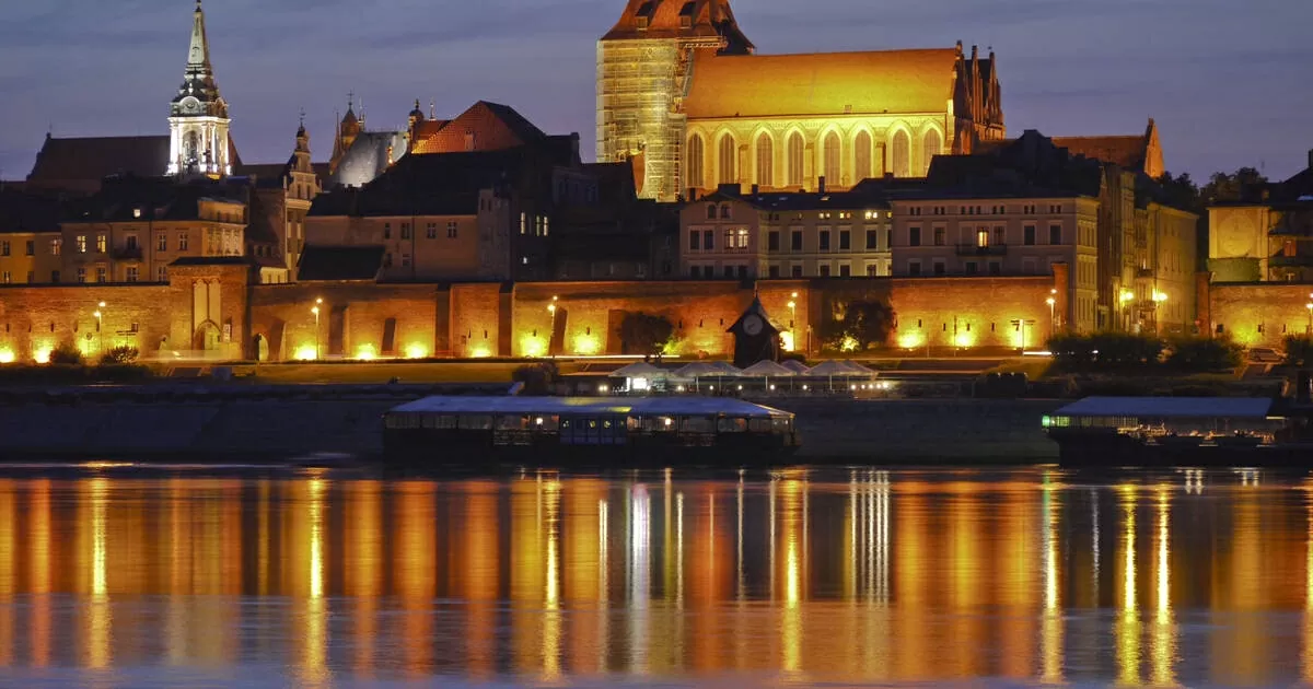 13 destinasi paling menarik untuk perjalanan ke Poland. 13 địa điểm hút hồn nhất cho chuyến hành trình tới Ba Lan