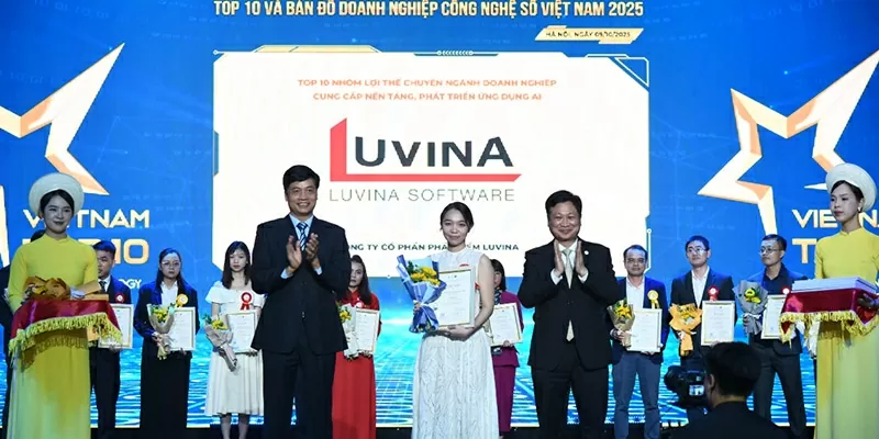 Luvina Software is honored to have received Top 10 & Tech Map awards in 3 key areas. Luvina Software vinh dự đạt giải thưởng Top 10 & Tech map về 3 lĩnh vực quan trọng.