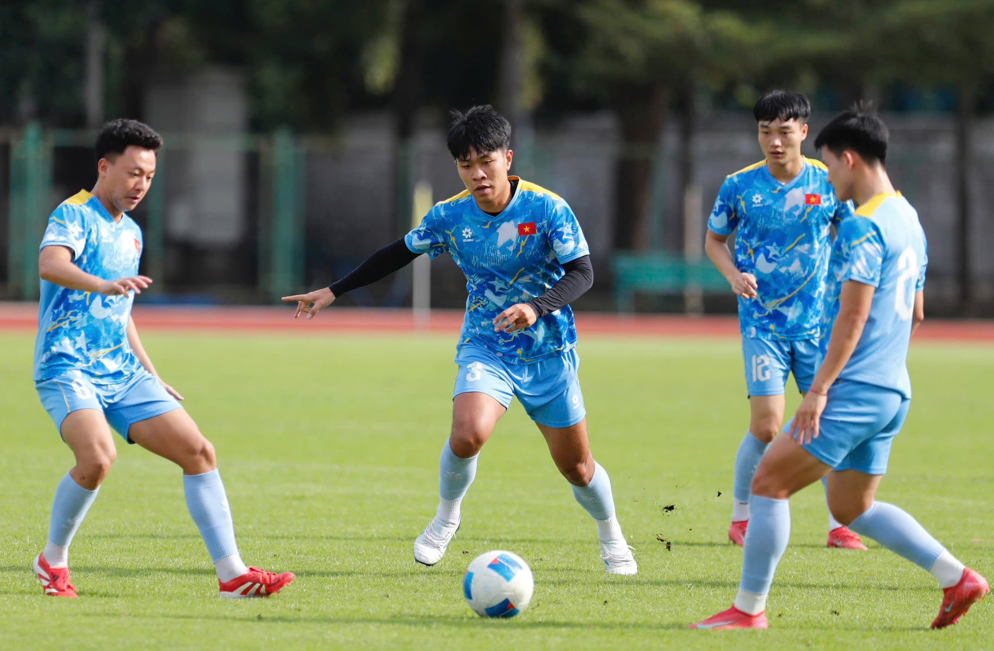 U.23 Việt Nam đang có sự chuẩn bị tốt nhất- Ảnh 1.