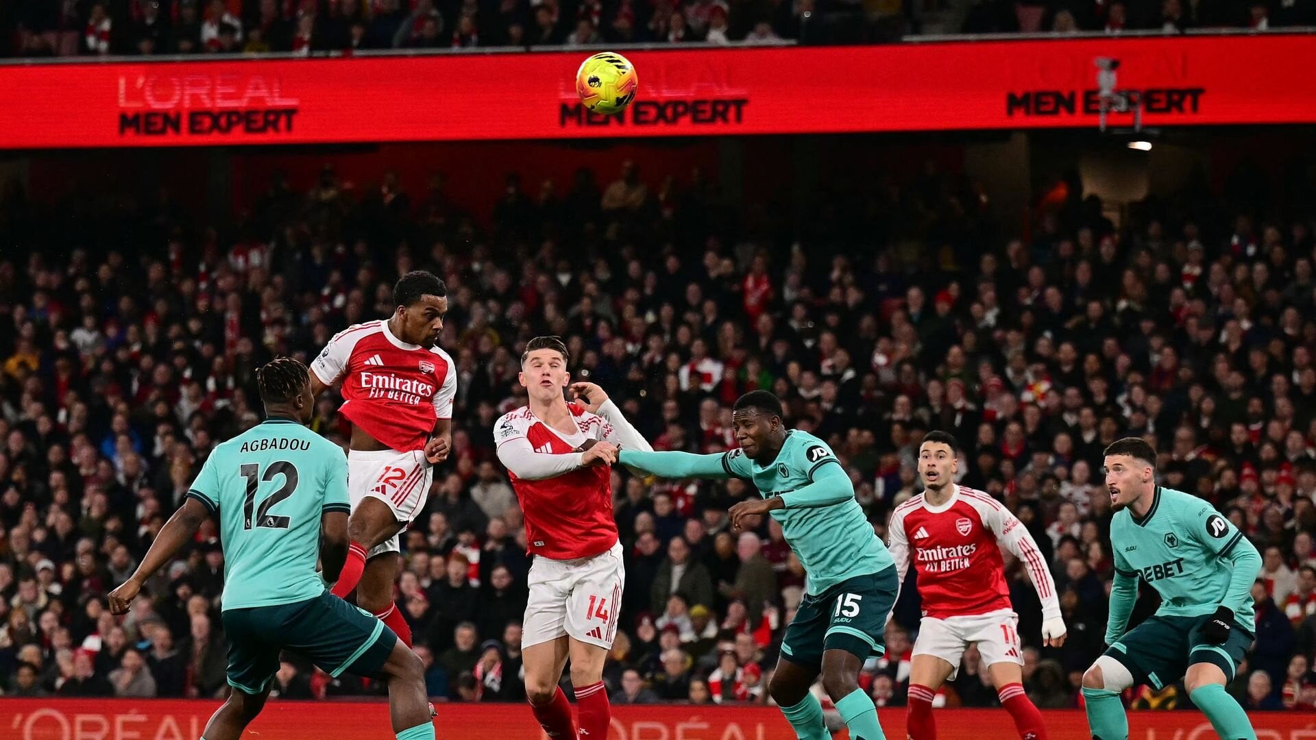 resources_premierleague_pulselive_com 2251126571 (2).jpg