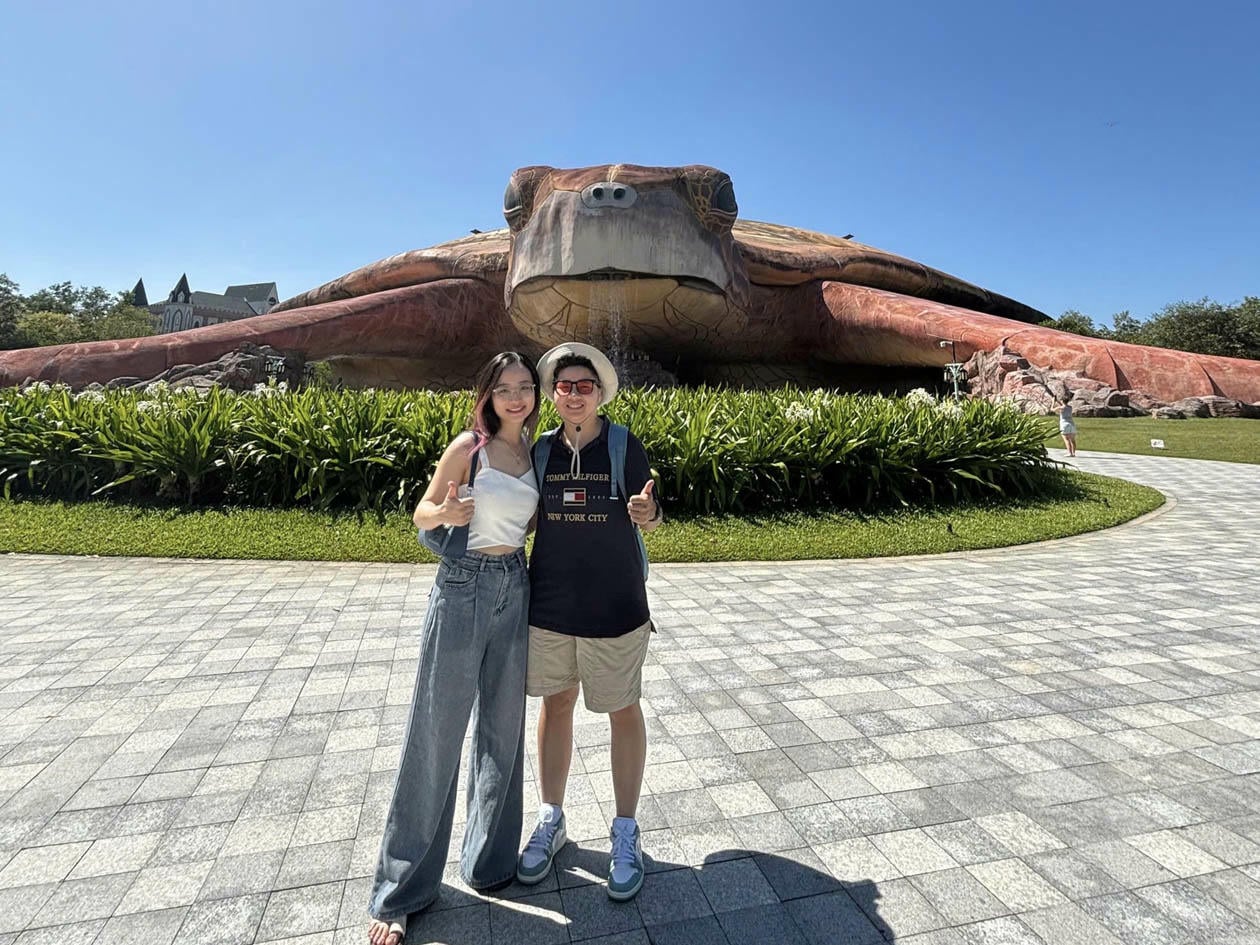 Το Φου Κουόκ δεν προσελκύει μόνο διεθνείς τουρίστες, αλλά είναι επίσης ένας δημοφιλής προορισμός για πολλούς εγχώριους επισκέπτες. (Φωτογραφία: Παροχή από τον ερωτηθέντα)