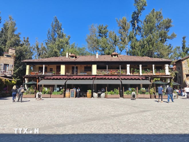 मेक्सिको के टस्कन गांव वैल क्विरिको को जानें। ttxvn-ngoi-lang-tuscany-6.jpg