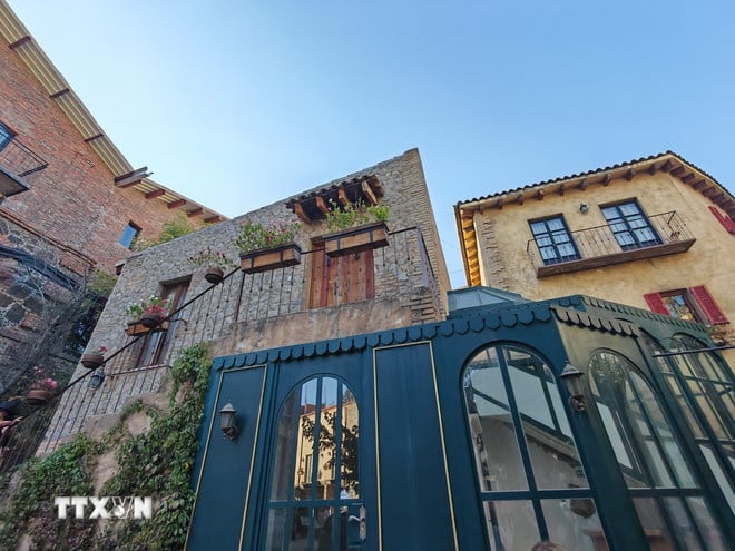 मेक्सिको के टस्कन गांव वैल क्विरिको को जानें। ttxvn-ngoi-lang-tuscany-5.jpg