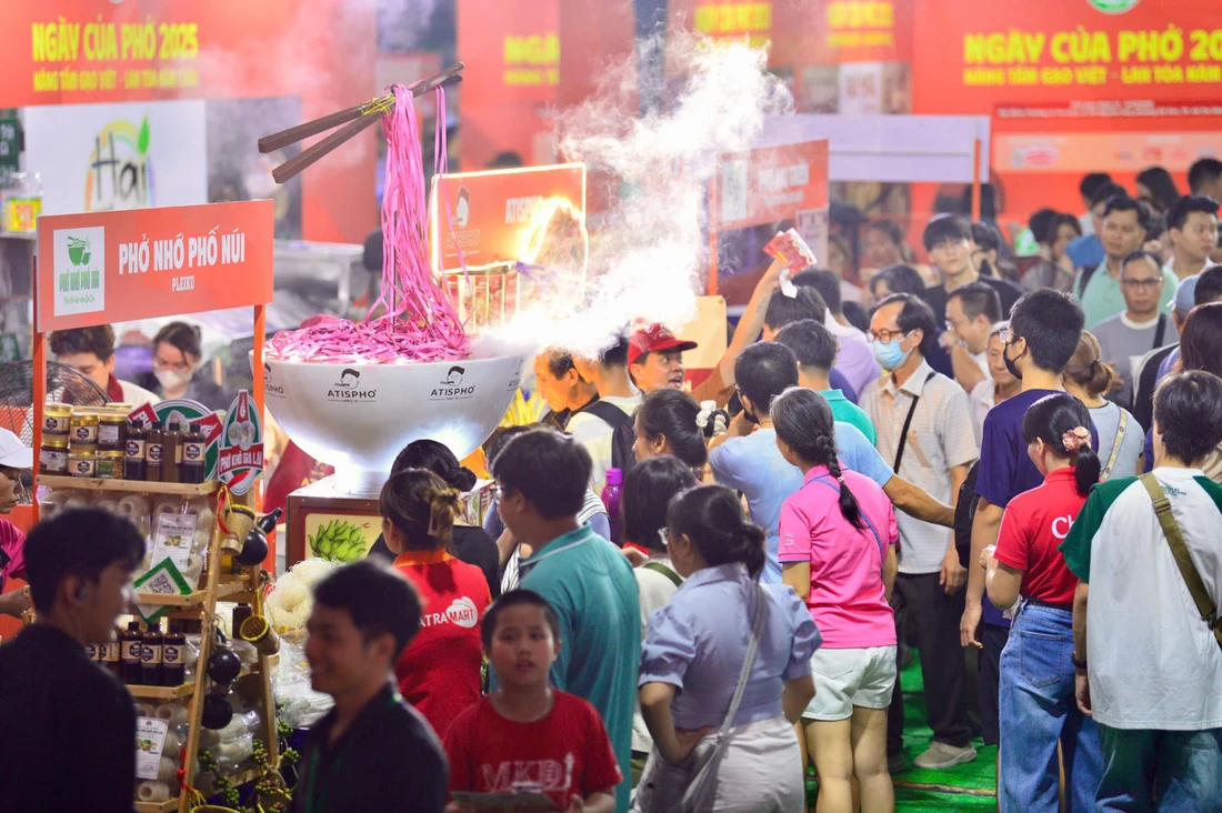Pho-dagen 2025: Pho-industrien må utvikle seg til sitt fulle potensial – bilde 7. Ngày của Phở năm 2025: Công nghiệp phở phải phát triển xứng tầm - Ảnh 7.