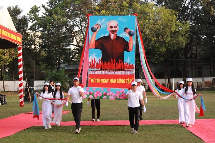 Binh Duong Ward Sports Festival: Det första stora sportevenemanget - Foto 2. Đại hội Thể dục thể thao phường Bình Dương: Sự kiện thể thao lớn đầu tiên - Ảnh 2.