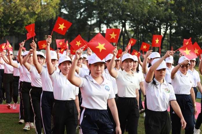 Binh Duong Ward Sports Festival: Det första stora sportevenemanget - Foto 6. Đại hội Thể dục thể thao phường Bình Dương: Sự kiện thể thao lớn đầu tiên - Ảnh 6.