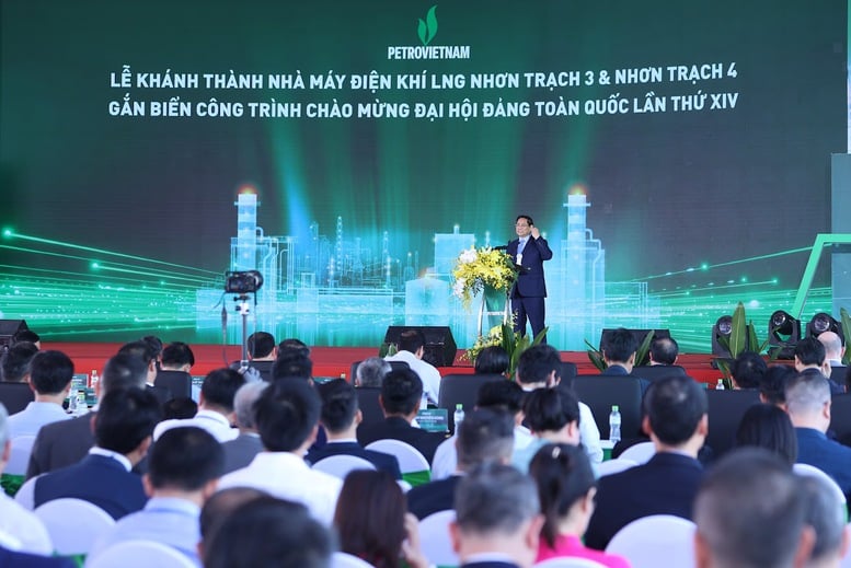 Perdana Menteri meresmikan pembangkit listrik LNG pertama Vietnam – sebuah proyek percontohan, yang patut dicontoh dalam banyak aspek - Foto 13. Thủ tướng khánh thành nhà máy điện LNG đầu tiên của Việt Nam – dự án kiểu mẫu, tiêu biểu về nhiều mặt- Ảnh 13.