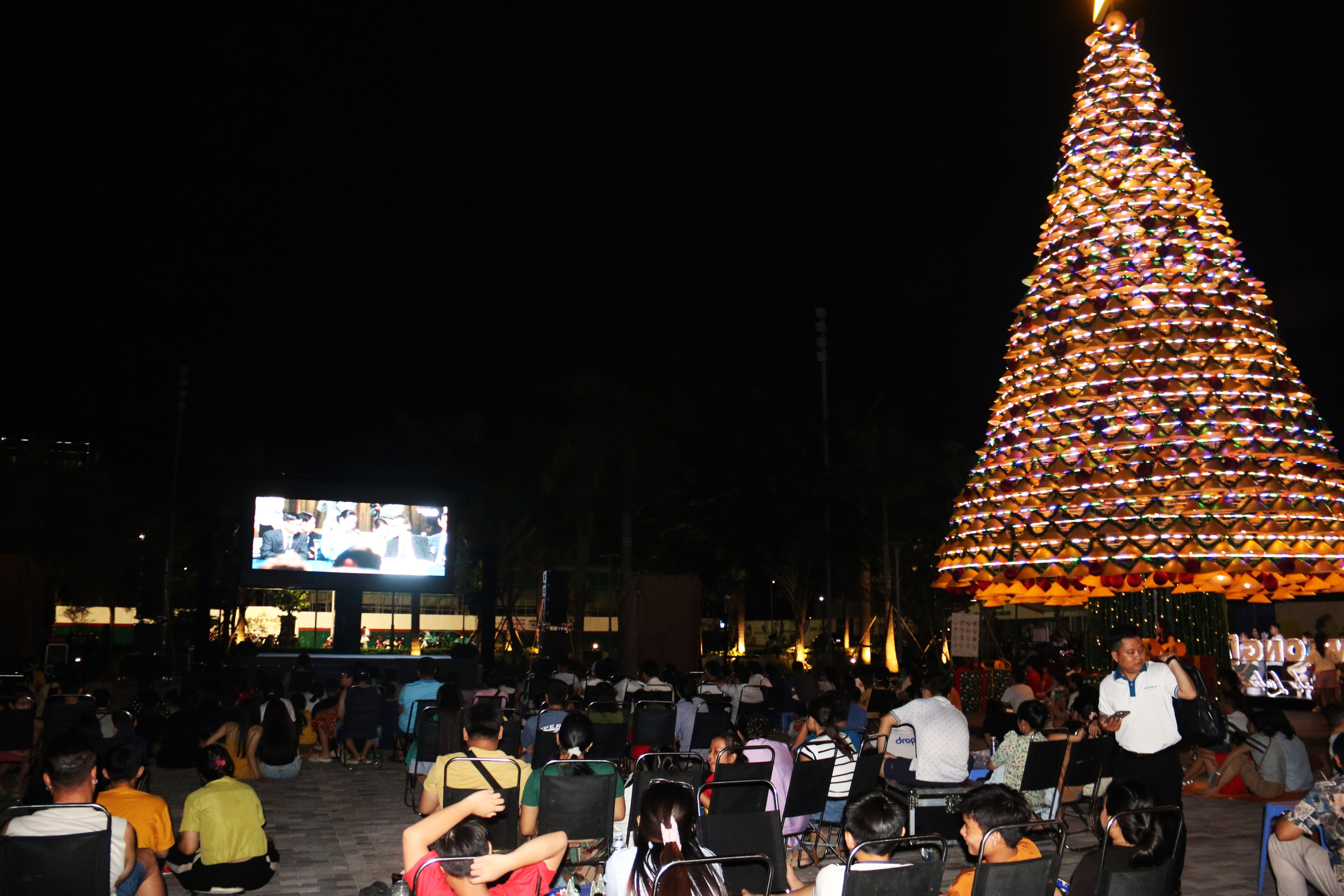 Många fritidsaktiviteter finns tillgängliga i Nam Long II urbana område.