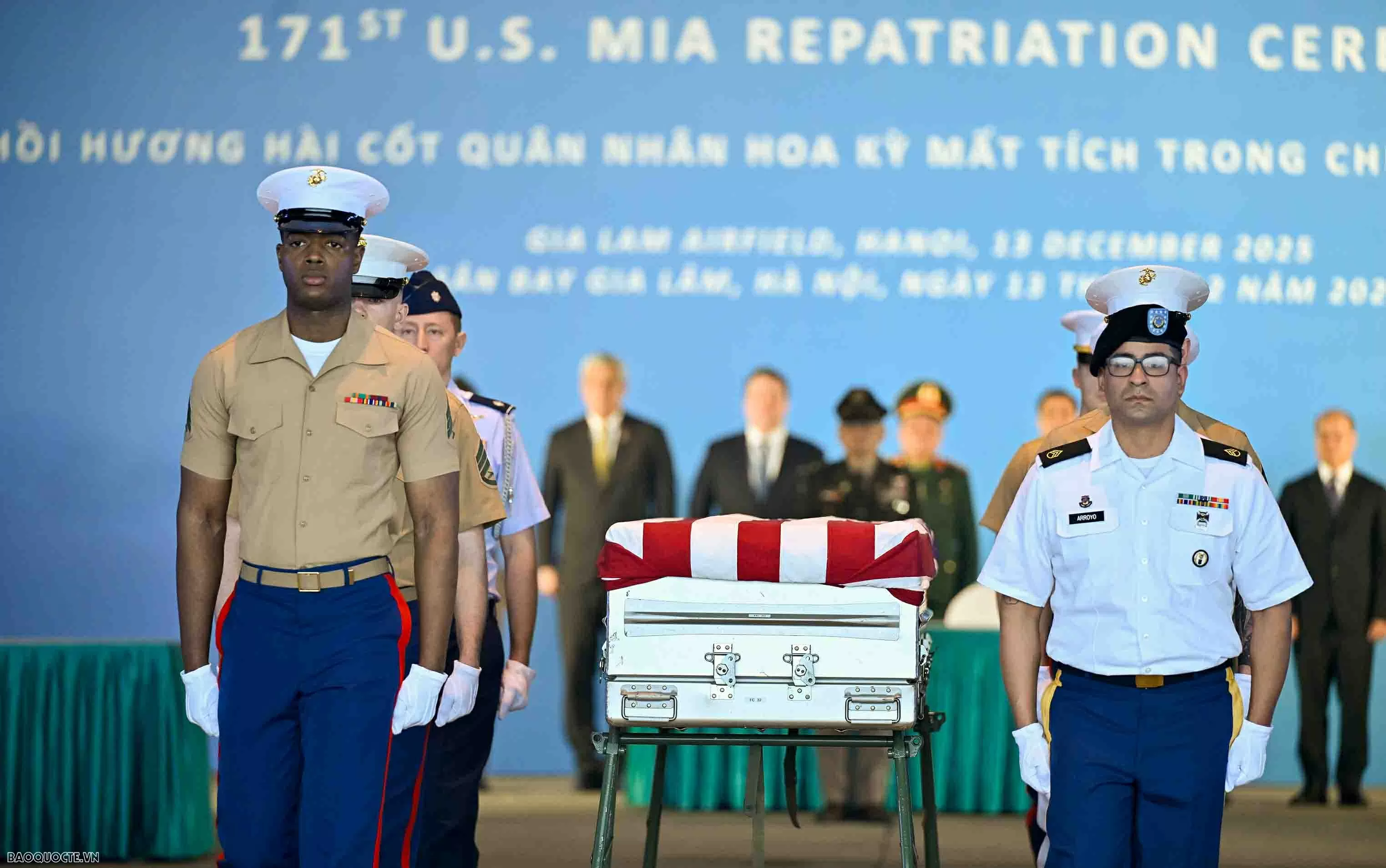 Continuing the repatriation of remains of U.S. servicemen. Tiếp tục trao trả hài cốt quân nhân Hoa Kỳ