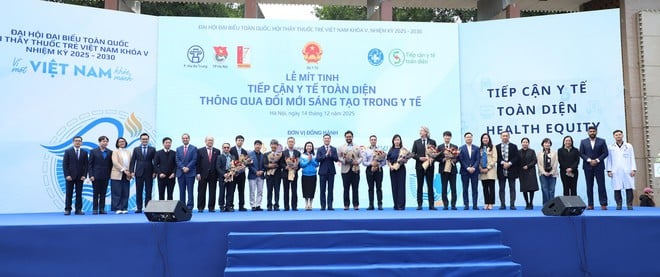 Smart hälsovård levererar högkvalitativa tjänster precis där människor bor - Foto 2. Y tế thông minh đưa dịch vụ chất lượng cao đến tận nơi người dân sinh sống- Ảnh 2.