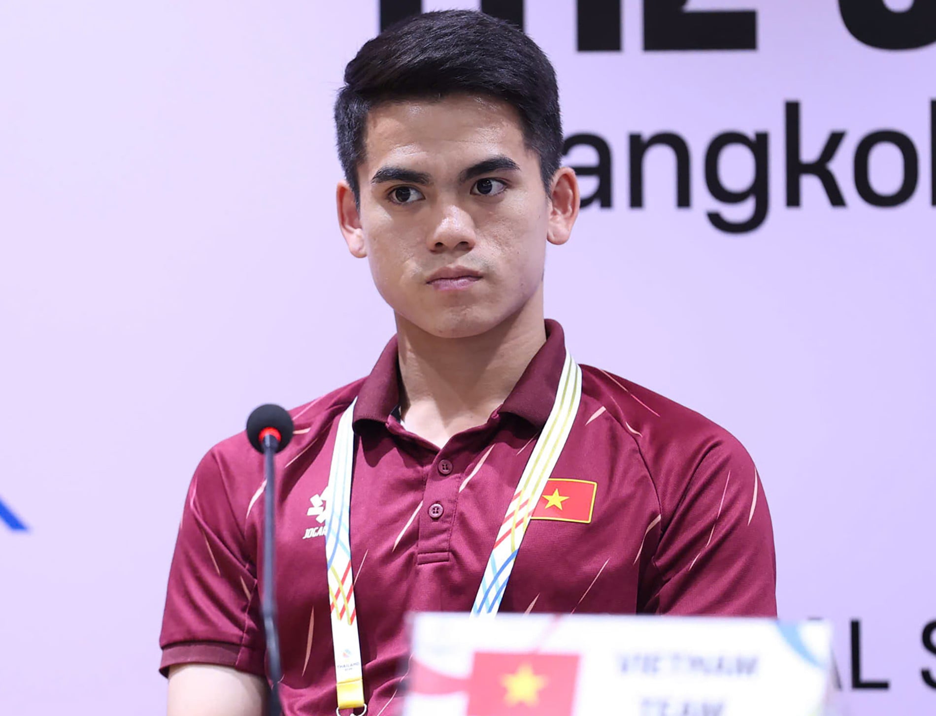 khuat vang khang.jpg