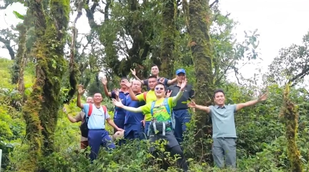 អត្តពលិក ៤០០ នាក់បានចូលរួមក្នុងការរត់ម៉ារ៉ាតុងដើម្បីយកឈ្នះលើផ្លូវថ្មបុរាណប៉ាវី - រូបថតទី ៣