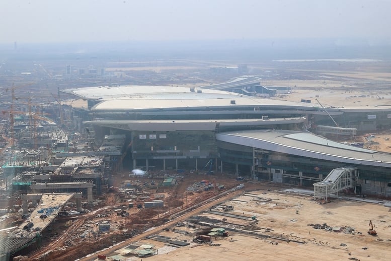 ນາຍົກລັດຖະມົນຕີ: ສະໜາມບິນລອງແທ່ງຈະຕ້ອນຮັບຖ້ຽວບິນທຳອິດຢ່າງເປັນທາງການໃນວັນທີ 19 ທັນວາ - ຮູບທີ 9. Thủ tướng: Sân bay Long Thành sẽ đón chuyến bay chính thức đầu tiên vào 19/12- Ảnh 9.