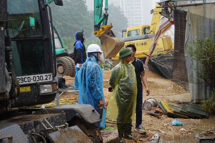 ຫວອດດິ່ງກົງ: ການບຸກເບີກທີ່ດິນສຳລັບໂຄງການເສັ້ນທາງວົງແຫວນ 2.5 ໂດຍພື້ນຖານແລ້ວແມ່ນສຳເລັດແລ້ວ - ຮູບທີ 1. Phường Định Công: Cơ bản hoàn thành giải phóng mặt bằng dự án đường Vành đai 2,5- Ảnh 1.