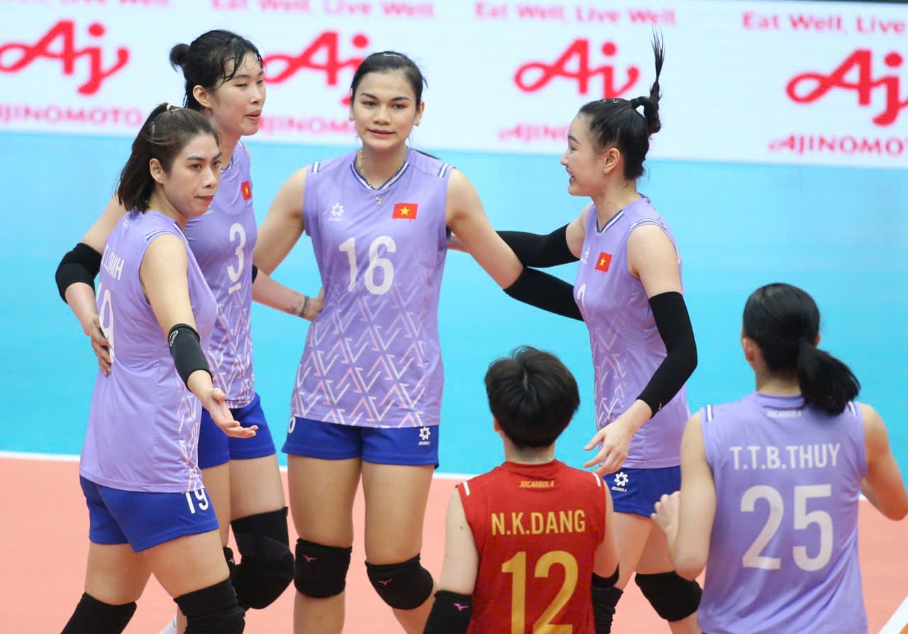 បាល់ទះនារីវៀតណាម 2.jpg