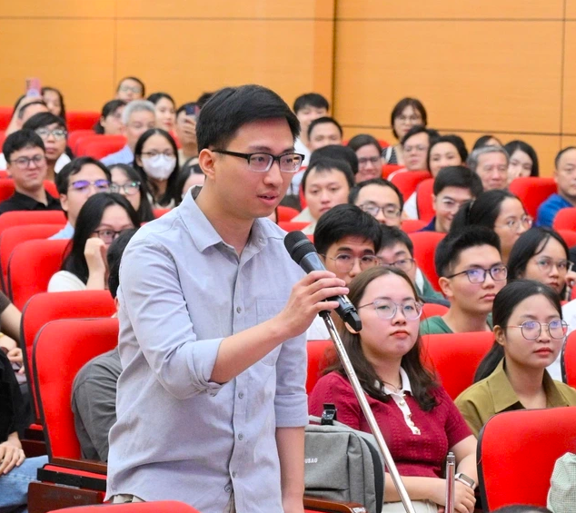 Bác sĩ nội trú khác chuyên khoa I, II như thế nào? - Ảnh 1.