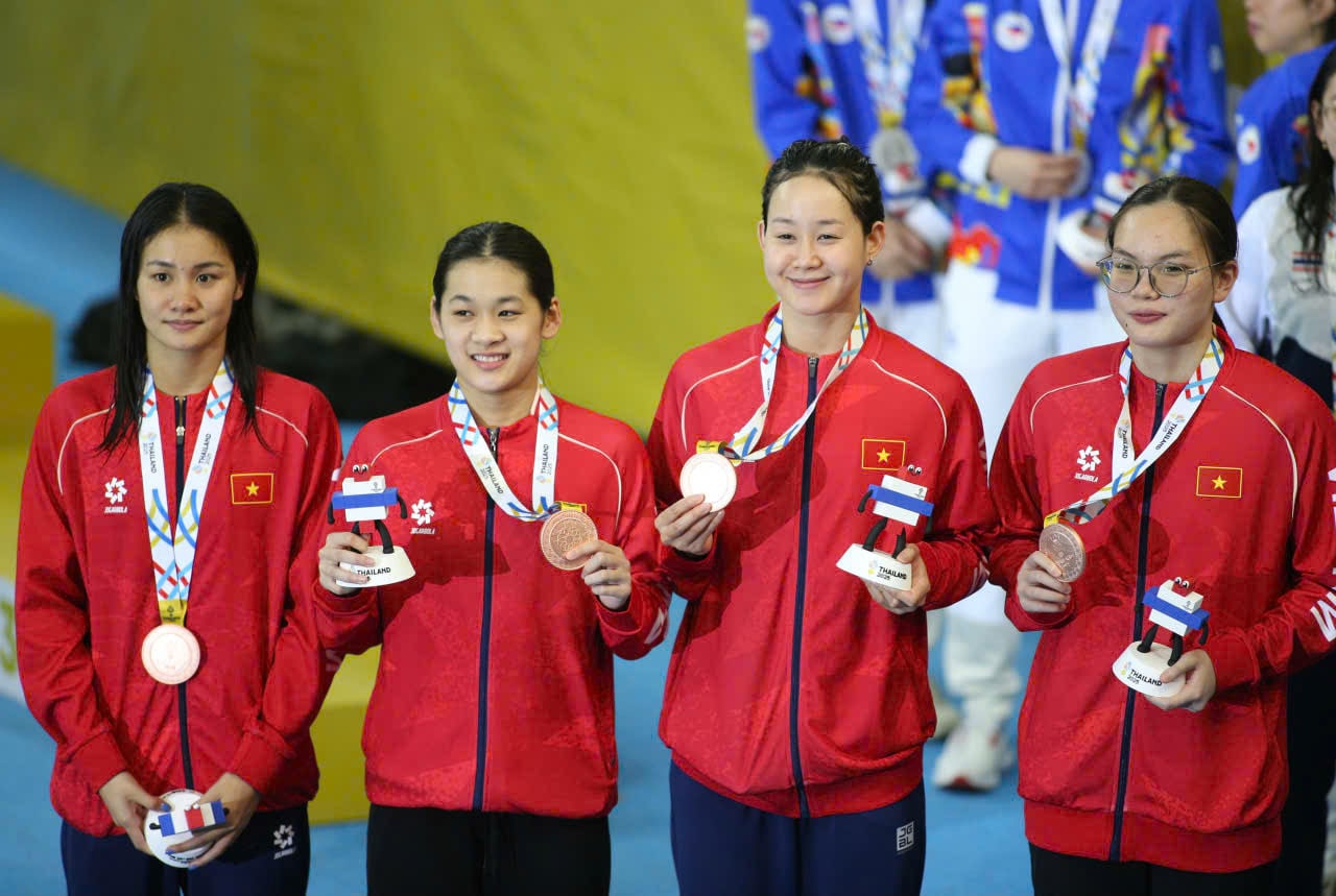 chlapec 4x200m tu do nu.jpg