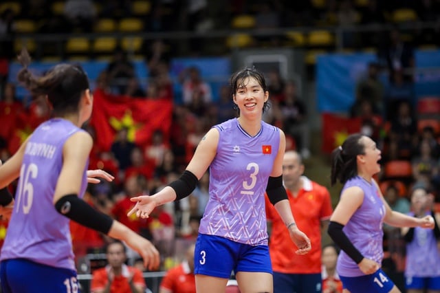 Jadual Sukan SEA ke-33 semakin hangat hari ini: Vietnam memecut, merampas semula kedudukan 2 teratas daripada Indonesia - Foto 4. Lịch thi đấu SEA Games 33 rất nóng hôm nay: Việt Nam tăng tốc, đòi lại tốp 2 từ Indonesia- Ảnh 4.