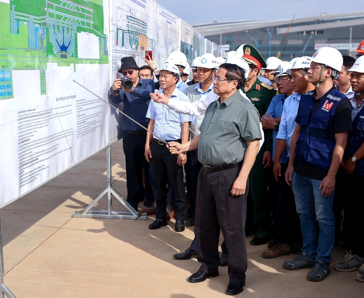 Thủ tướng: Sân bay Long Thành đón chuyến bay chính thức vào ngày 19-12 - Ảnh 1.