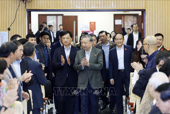 Підпис до фотографії