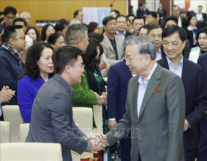 Підпис до фотографії